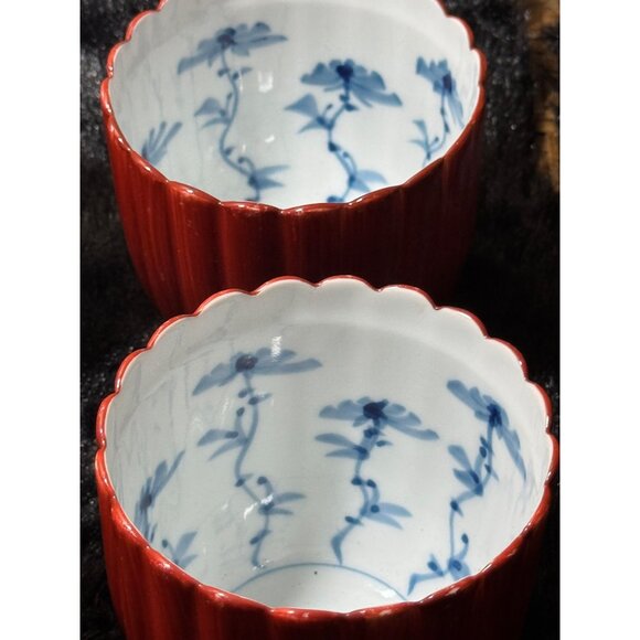 Scalloped Red Porcelain Tea Cups With Blue Floral Interior Design Set Of 4 - Picture 6 of 11